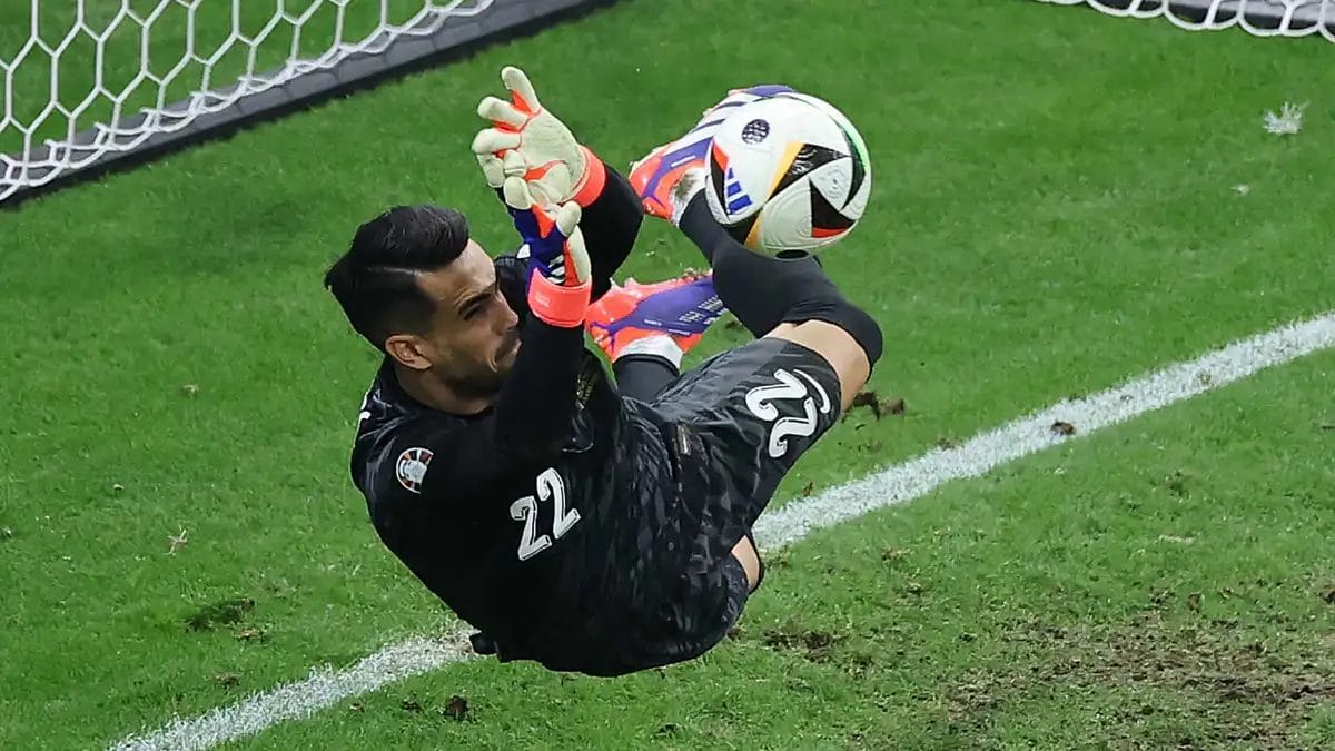 Real Madrid Eyes Diogo Costa as Andriy Lunin Seeks First-Choice Role 1 d
