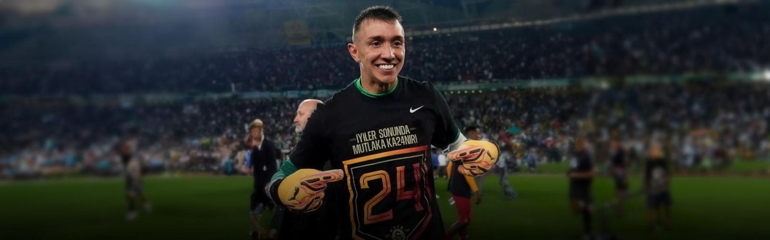 The Most Experienced in the Derby: Fernando Muslera! Hasn't Conceded in 14 of 31 Matches… 1 WhatsApp Gorsel 2024 09 19 saat 14.35.32 f1078bcb