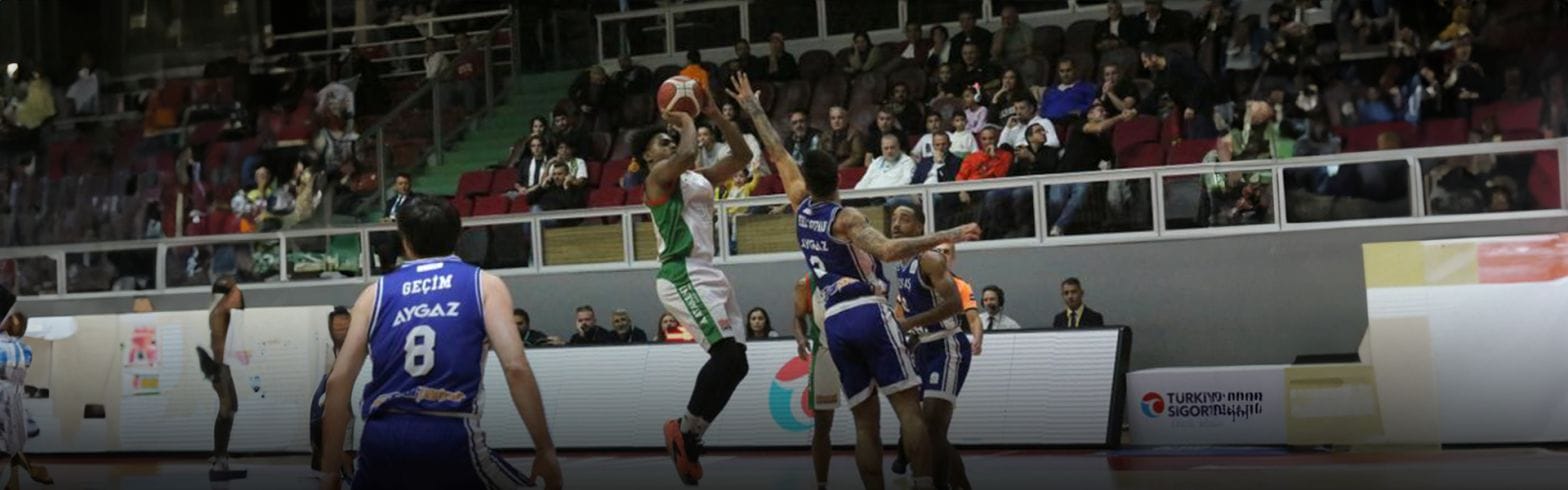 In the fourth week of the Turkiye Sigorta Basketball Super League 1 38 13