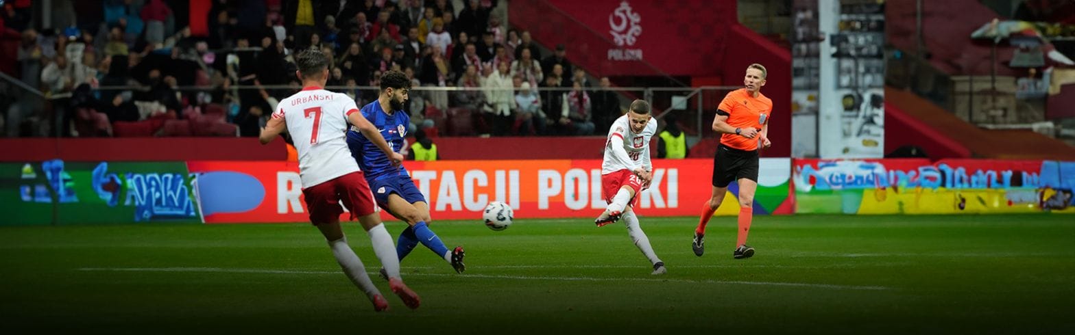 Szymanski Scores, Livakovic Sees Red in Six-Goal Thriller 1 9 13