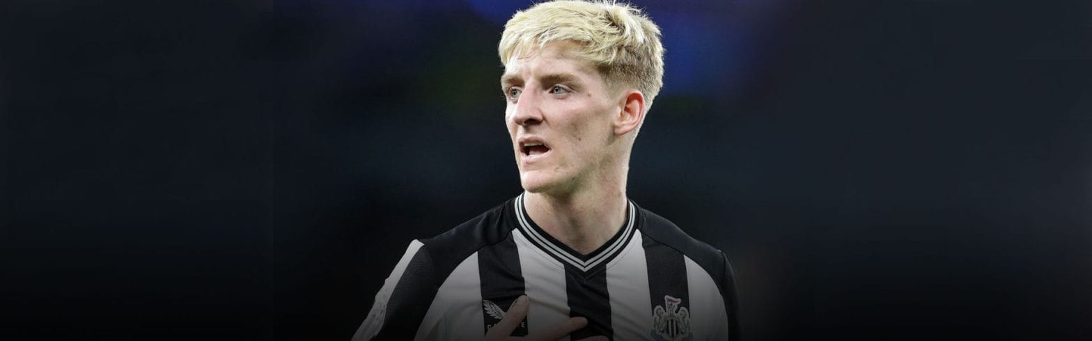 Anthony Gordon Signs New Contract with Newcastle, Ending Liverpool Speculation 1 Anthony Gordon