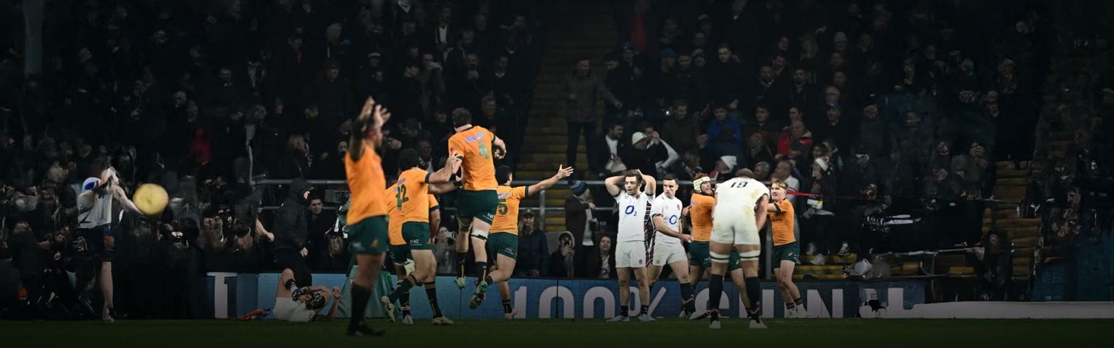 Australia's Jorgensen snatches crazy late win over England 1 61 1