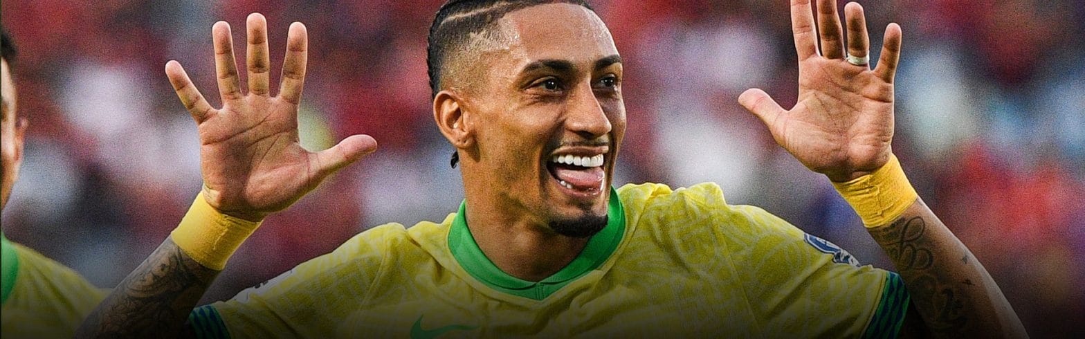 Raphinha Responds to Fan Boos, Praises Brazil's Fighting Spirit in Uruguay Draw 1 Raphinha 1