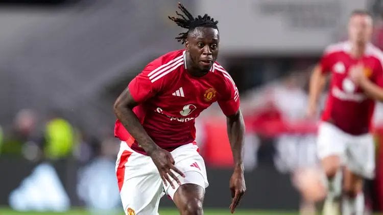 Aaron Wan-Bissaka Opens Up About Loneliness After £45m Move to Manchester United 2 image 174