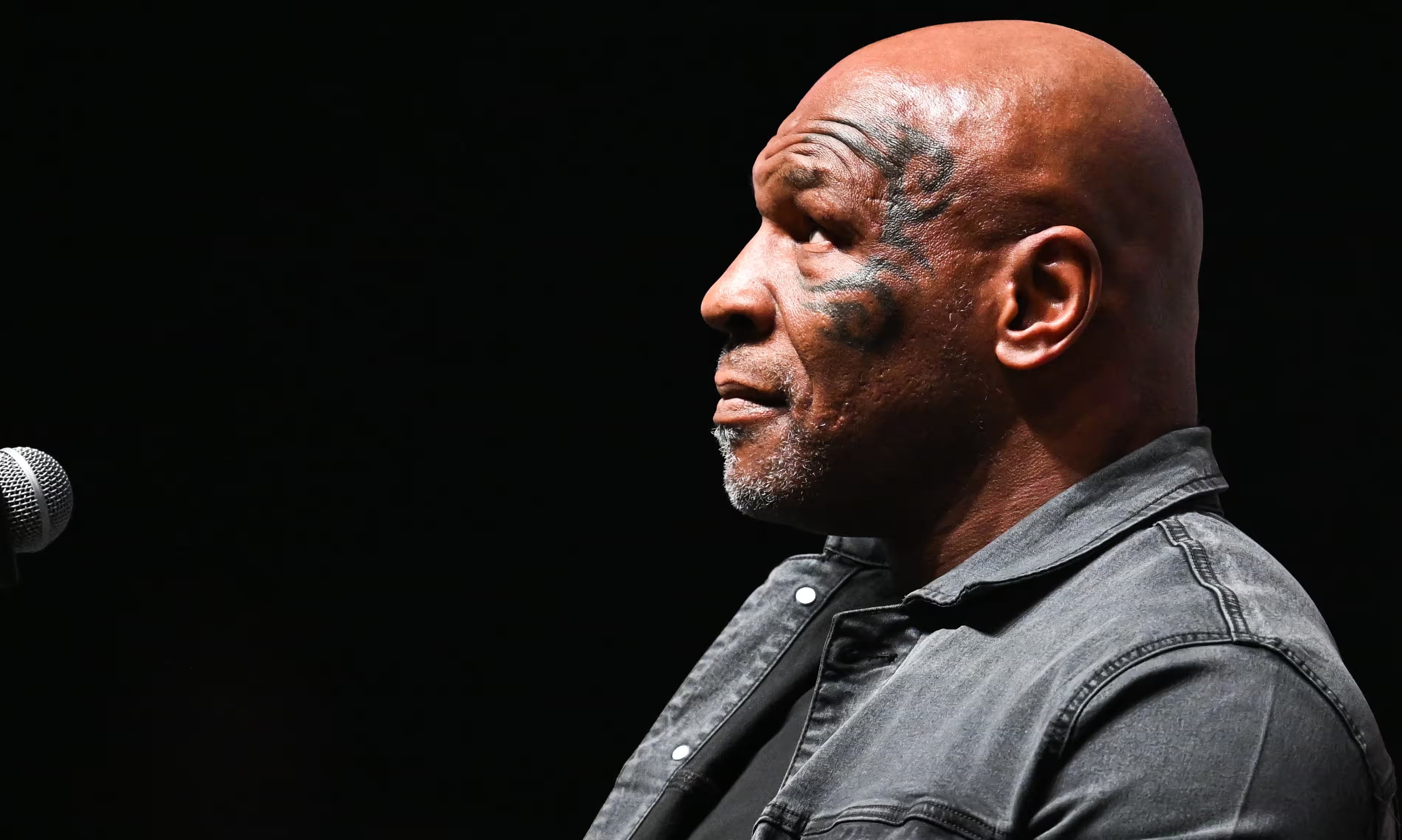 Silence before the charade: Tyson lets money talk before fight with Paul 2 image 340