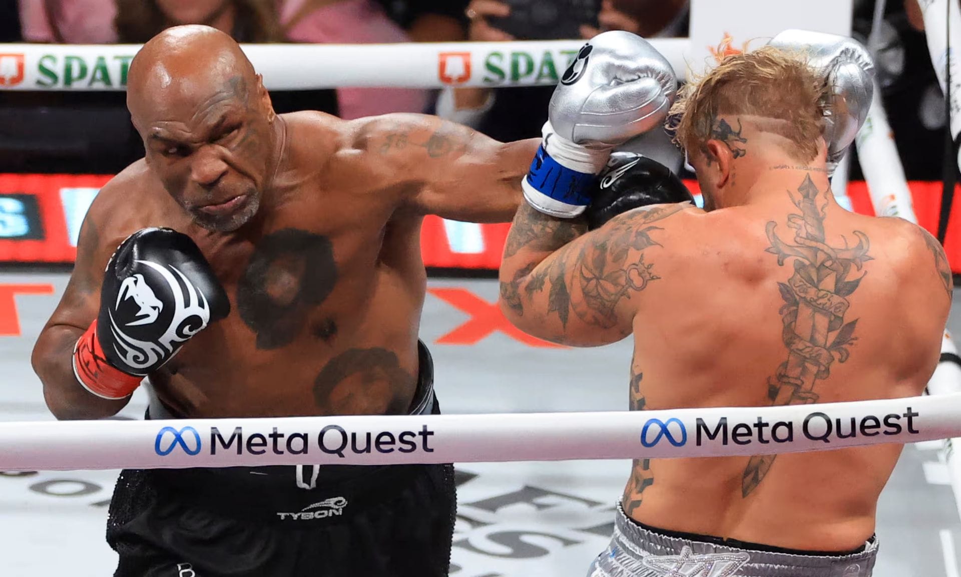 Jake Paul beats Mike Tyson in manufactured mismatch as Father Time comes calling 2 image 369