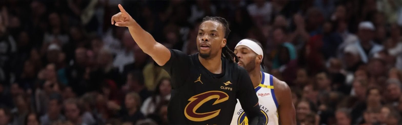 Cavaliers beat Warriors for 10th straight win 1 king8 7