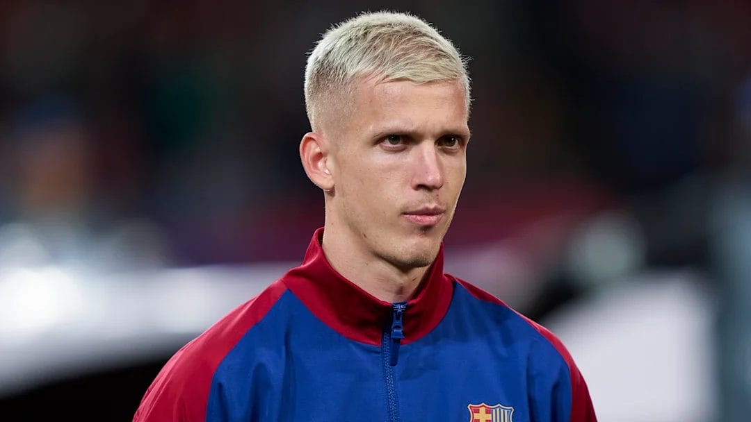 Deco Offers Frustrated Response to Dani Olmo's Registration Situation at Barcelona 1