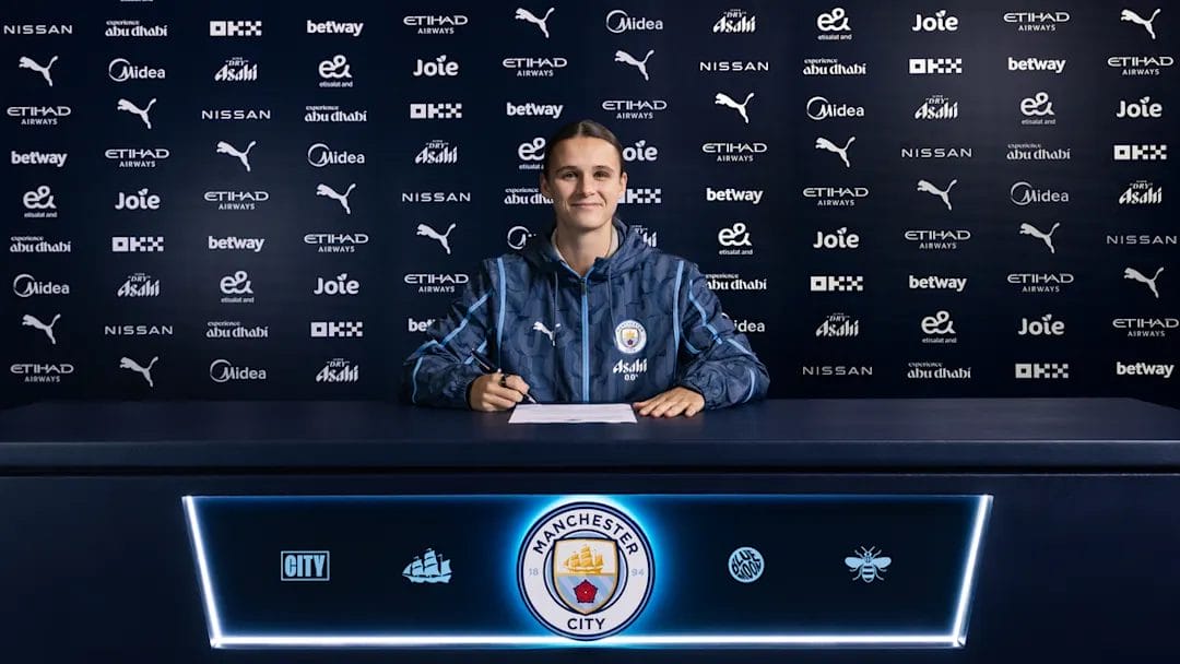 Kerstin Casparij Signs New Manchester City Contract Until 2027 1 01jf9y9vqqen49nsfrmb