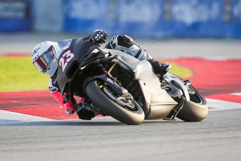 enea bastianini red bull ktm t