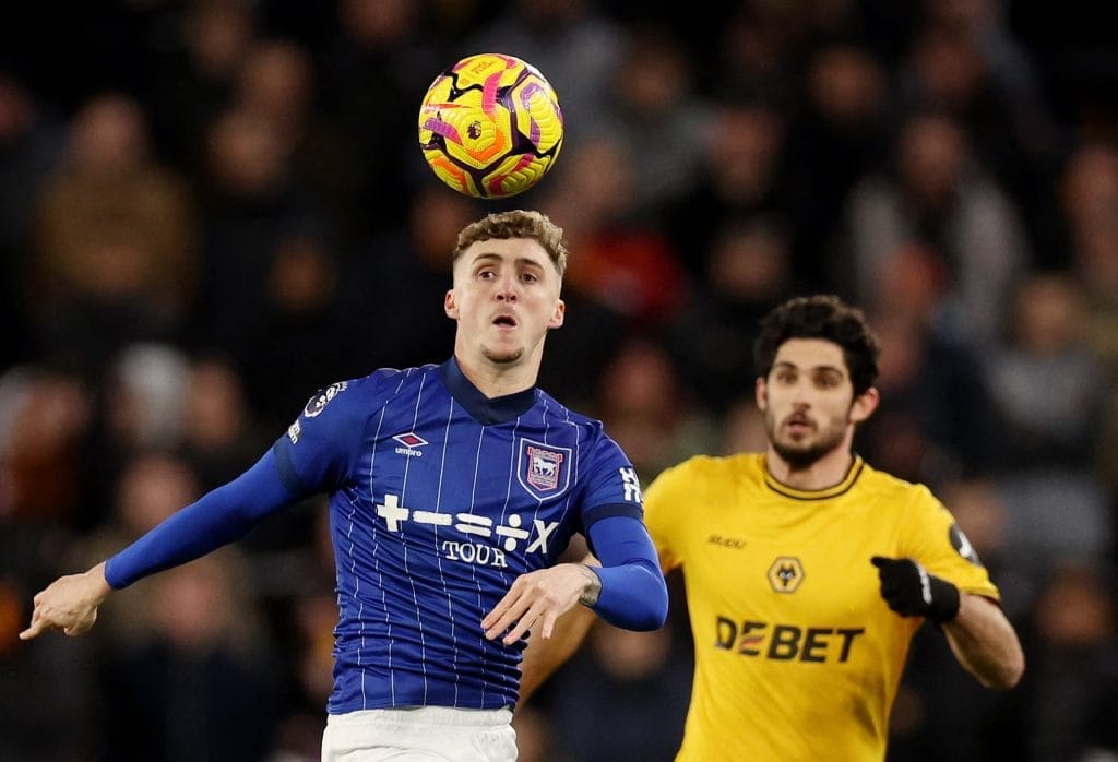 Ipswich Snatch Last-Minute Win at Wolves: Pressure Mounts on Gary O'Neil 2 image 11 34