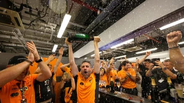 Alonso: Abu Dhabi Gave Stella Back the Title We Lost in 2010 1 image 17 13