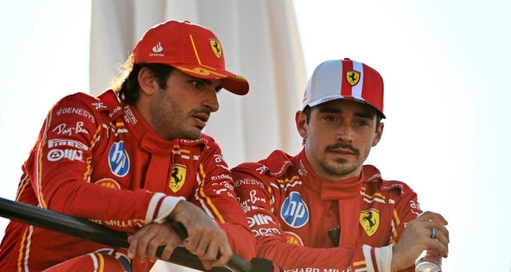 Sainz’s 2025 Favourite is Clear: "Ferrari has a chance to win the championship with Leclerc" 4 image 17 5