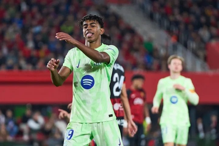 Hansi Flick Hails Lamine Yamal as Barcelona’s Difference-Maker After Sensational Return 2 image 2 3
