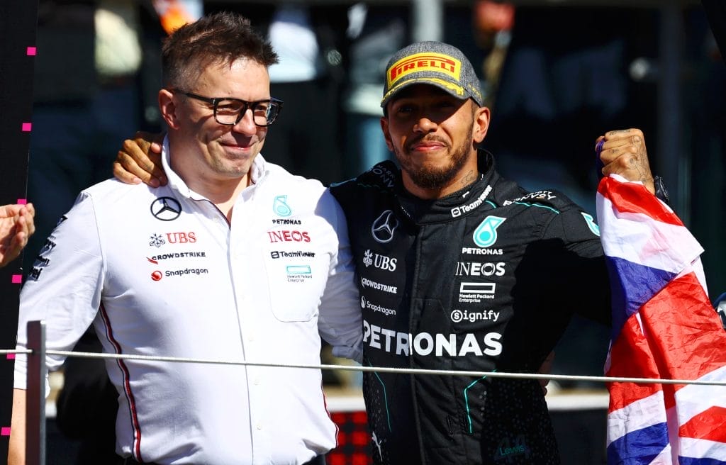 Bono: "Hamilton Has a Very Special and Selfless Personality That the Public Doesn’t See" 5 image 26 6