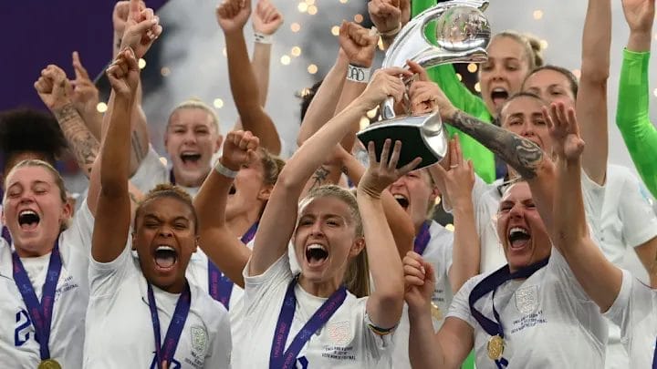 Karen Carney Talks Exclusive on England's Chances to Defend Euro 2025 Title 2 image 29 30