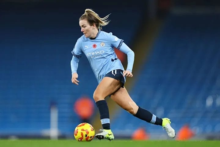 Gareth Taylor Provides Injury Update Ahead of Manchester City's WSL Clash with Leicester City 2 image 3 18