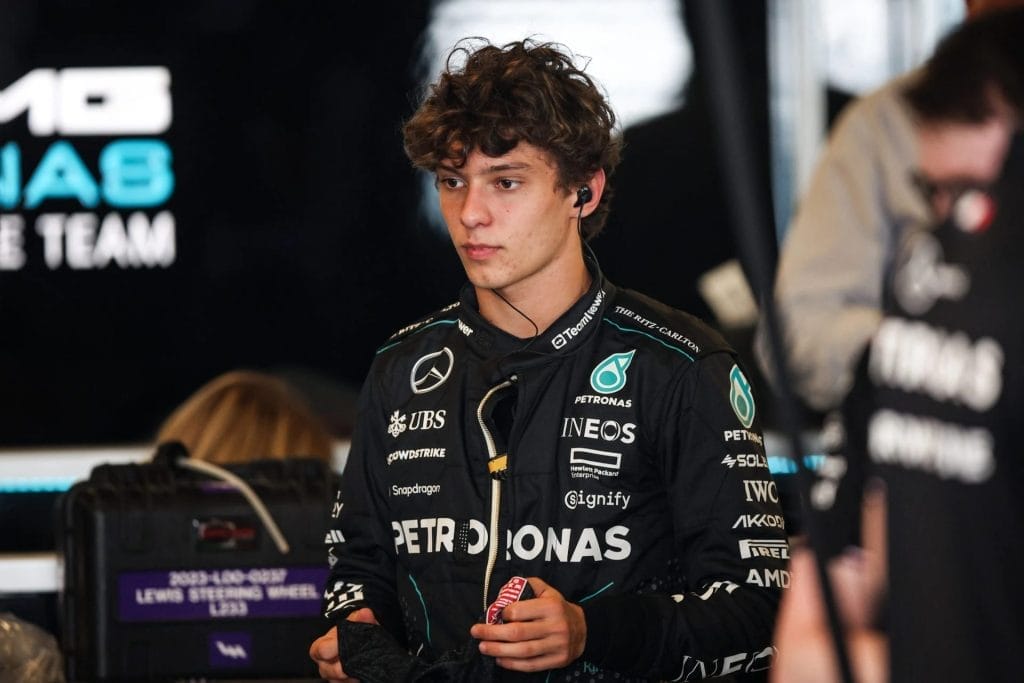 Antonelli Formula 1: "I Will Try to Have Fun and Not Complicate Things in the 2025 Season" 3 image 66