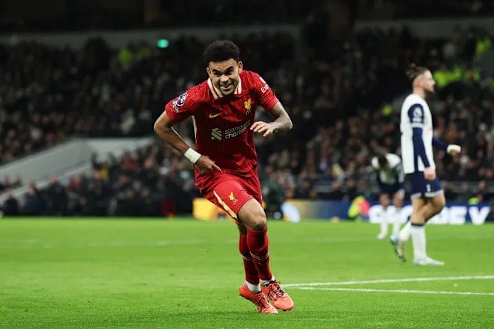 RANKED: The 6 Best Players of Premier League Gameweek 17 5 image 69 17