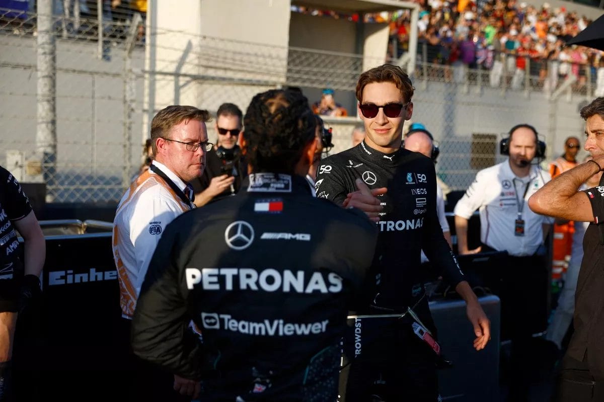 Russell: "Hamilton is a Great Role Model for What a World Champion Should Be" 1 lewis hamilton mercedes amg f1 3