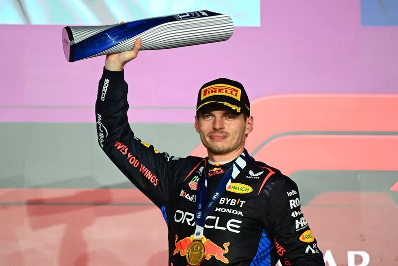 Verstappen Breaks Another Record by Passing Vettel! 1 max verstappen red bull racing 2