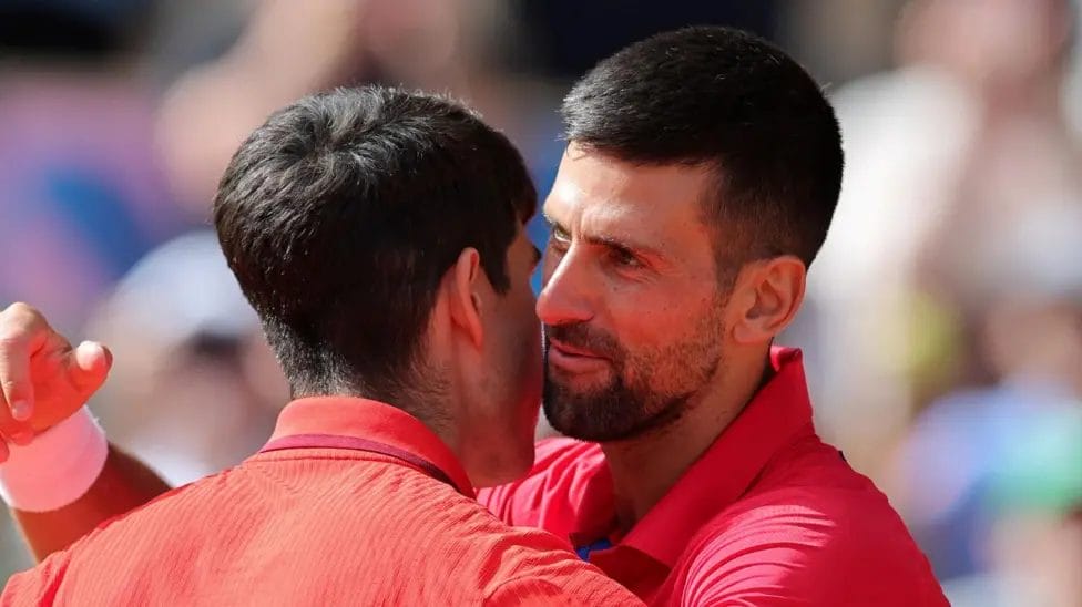 Underdog Djokovic Faces Alcaraz in Australian Open Quarter-Finals 1 Novak Djokovic won his previous clash with Carlos Alcaraz in last year's Olympic final and leads 4-3 in the head to head