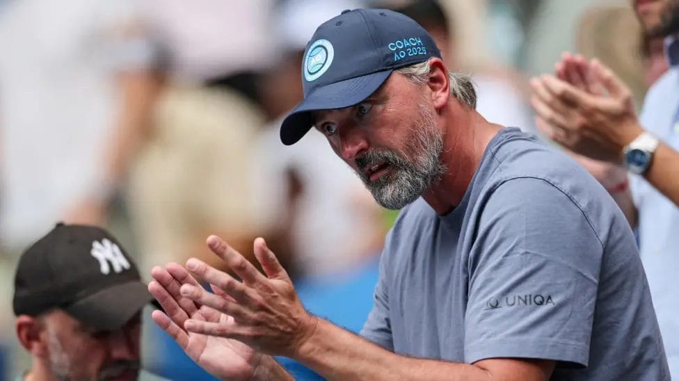 Ivanisevic Ends Coaching Trial with Rybakina 1 Goran Ivanisevic won Wimbledon as a player in 2001 and helped Novak Djokovic win 12 major titles