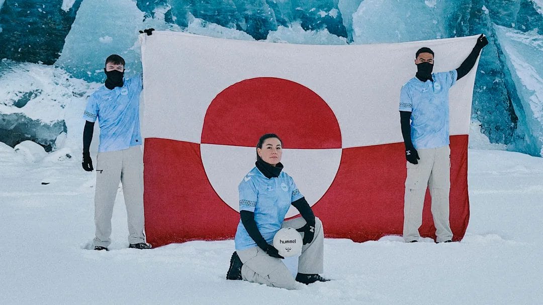 Greenland Reveal Stunning Ice-Inspired Hummel Away Shirt 1 01jhv6nb4sk6dnr2h26p