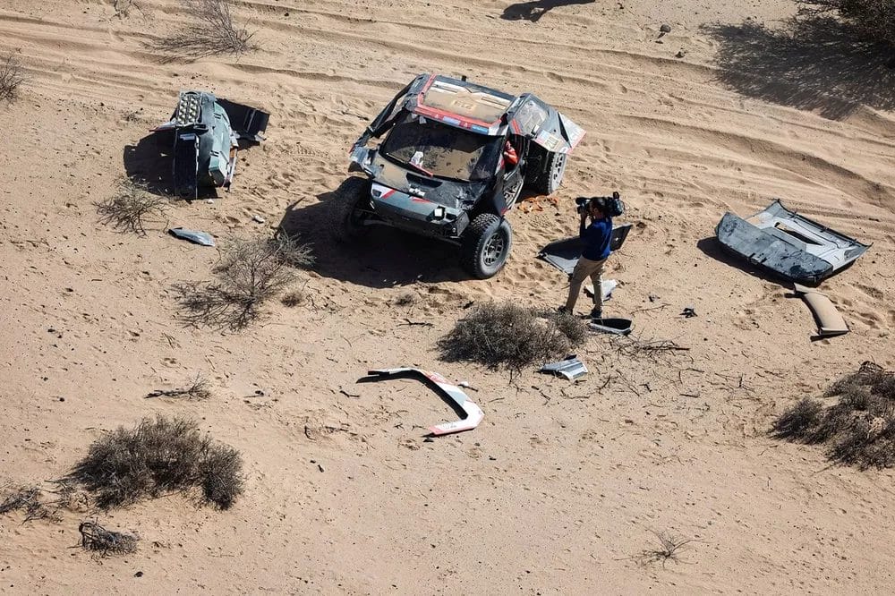 Sebastien Loeb Dakar 2025: A Brutal Rollover and a Setback in His Quest for Glory 1 219 the dacia sandriders dacia 2