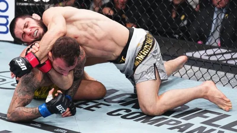 Makhachev Breaks Nurmagomedov’s Record with Dominant UFC 311 Win 3 fwqddsasfd