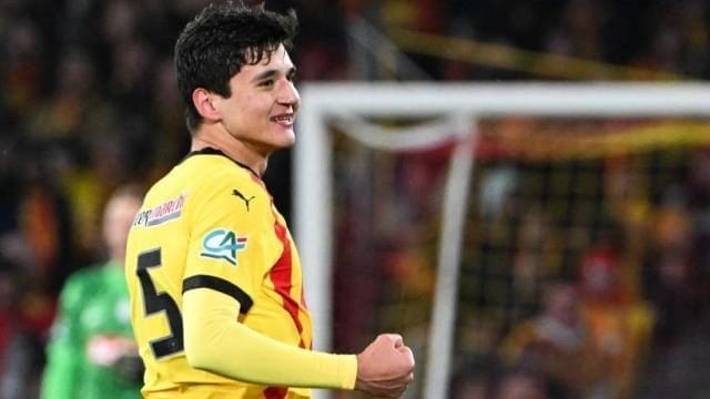 Khusanov: The Rise of Manchester City's Latest Signing and Uzbekistan's Football Hope 2 image 40 3