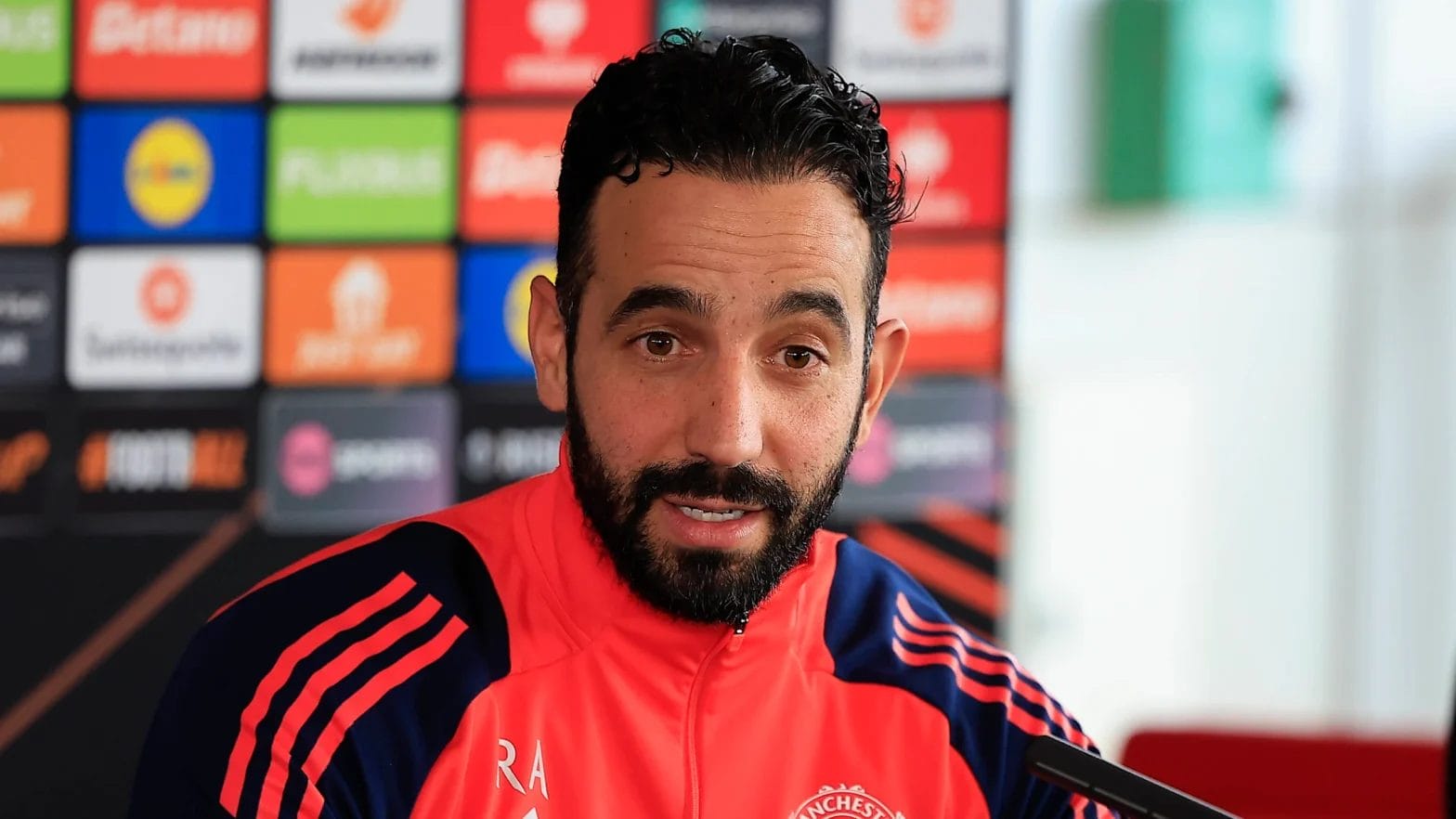 Ruben Amorim Admits He's Losing Sleep Over Dismal Manchester United Form 1 01jkga1y1myd6br6khre