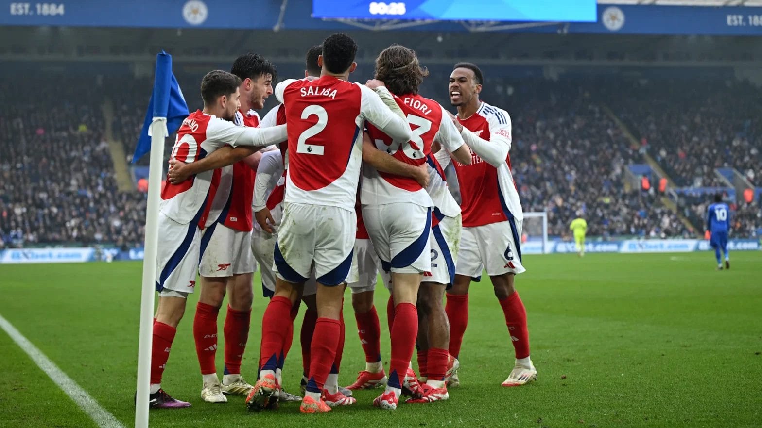 Arsenal Predicted Lineup vs West Ham - Premier League 1 Arsenal have a chance to cut the gap at the top of the Premier League / JUSTIN TALLIS/GettyImages
