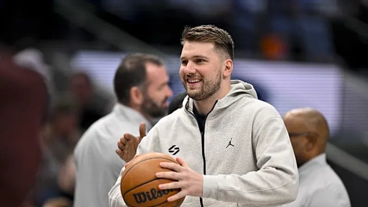 Luka Doncic Lakers Debut: Key Dates to Watch 2 Las aspiraciones campeonas de los Lakers con Luka Doncic