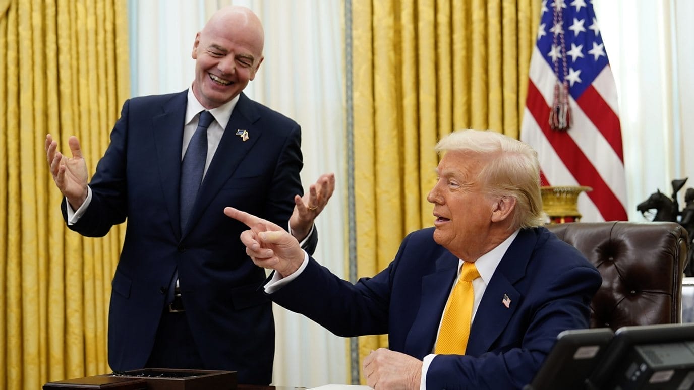 Tariffs row makes World Cup 'more exciting' - Trump 1 Regarder : Trump déclare que les tensions tarifaires rendront la Coupe du monde "plus excitante".