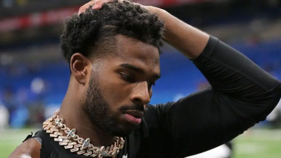 Sanders Faces Stunning NFL Draft Slide as Teams Continue to Pass 1 Shedeur Sanders was favourite to be the first overall draft pick until January