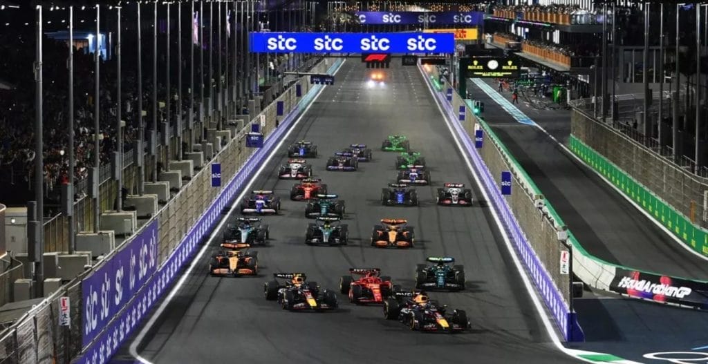 Saudi Arabia Leaves Door Open for Possible F1 Team Purchase: "Who Doesn’t Like Making Money?" 3 Max Verstappen, Red Bull Racing RB20, Charles Leclerc, Ferrari SF-24, Sergio Perez, Red Bull Racing RB20, Fernando Alonso, Aston Martin AMR24, Oscar Piastri, McLaren MCL38, the rest of the field at the start