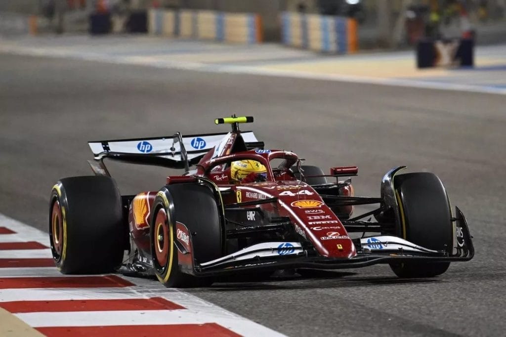 Lewis HamiltonFerrari

Photo: Sam Bagnall / Images