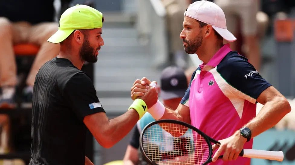 Jack Draper Advances in Madrid as Play Resumes After Power Outage 2 image 8 10
