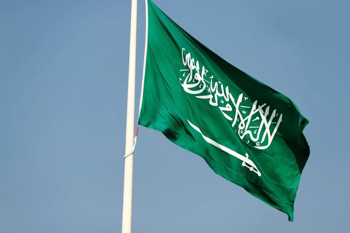 Saudi Arabia Leaves Door Open for Possible F1 Team Purchase: "Who Doesn’t Like Making Money?" 1 The Saudi Arabian flag Photo: Andy Hone / Motorsport Images