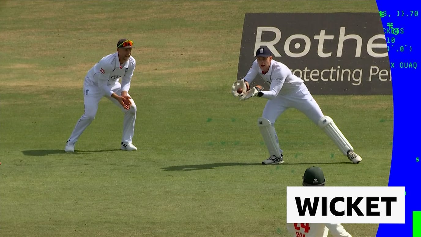 Stokes removes Raza with brilliant delivery