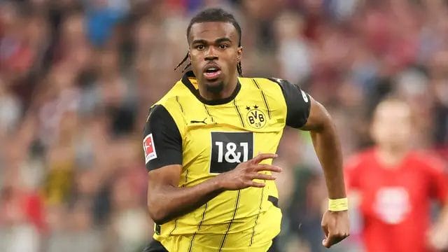 Chelsea Target Dortmund Duo in Surprise Swap Deal with Chukwuemeka and Eyes on Kobel 1 Chelsea push for Chukwuemeka-Gittens swap as goalkeeper hunt intensifies in summer rebuild plans.