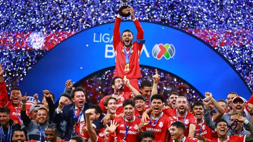 The Diablos defeated América 2-0 in the second leg of the final, ending a 15-year wait for championship glory