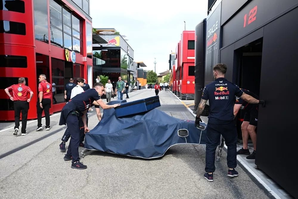 Tsunoda to Start Imola GP from Pit Lane After Heavy Crash 2 Yuki Tsunoda, Red Bull Racing