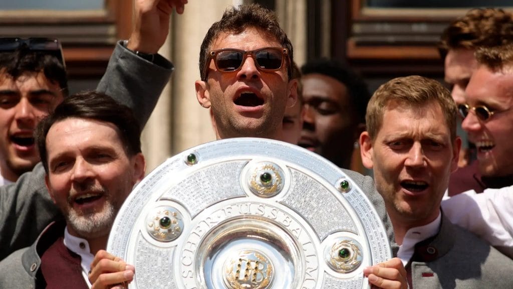 Harry Kane Hails Thomas Muller as a 'Legend of the Game' 2 FC Bayern Muenchen Teams Celebrate Winning The Leagues