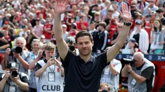 Como Keep Hold of Fabregas as Leverkusen Search for Xabi Alonso Successor 2 image 7 17