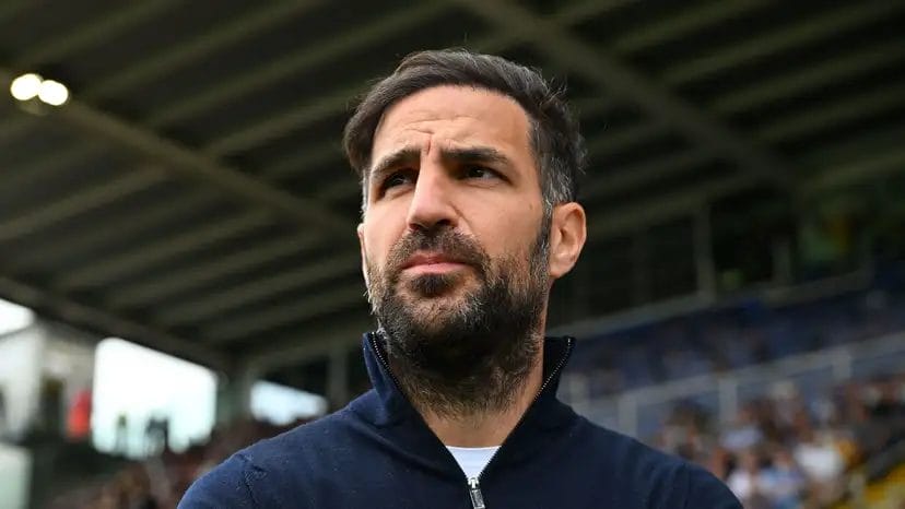 Erik ten Hag in Line for Bayer Leverkusen Job if Como Keep Faith in Cesc Fabregas 3 Fabregas vs Ten Hag