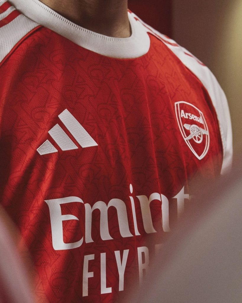 Arsenal Unveil New Home Kit for 2025/26 Season 2 image 9 8