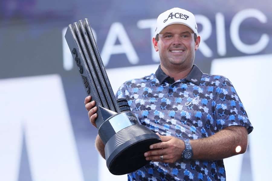 Patrick Reed Triumphs in Dramatic LIV Golf Dallas Play-Off 2 Reed keeps cool to win four-way play-off in Dallas and claim first LIV Golf title