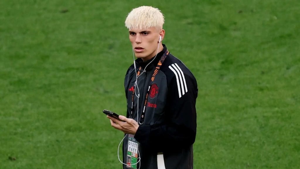 Alejandro Garnacho Manchester United 2025